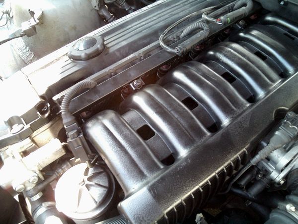 E36 M3 parts - OBDI M50 manifold and fuel rail on OBDII BMW with OBDII fuel injectors